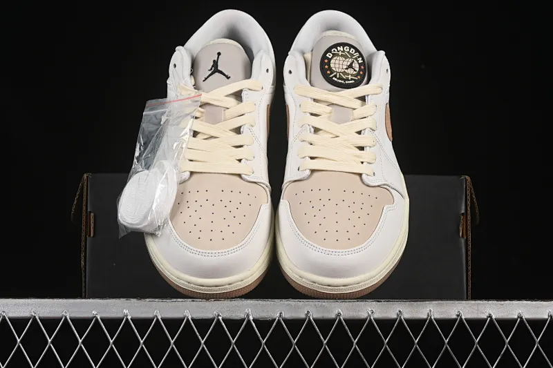 All categories Air Jordan Jordan series basketball shoes Air Jordan 1 Low Air Jordan 1 Low "Dongdan" AJ1 Joe 1 coconut milk white low-top cultural casual sneakers IB8855-121